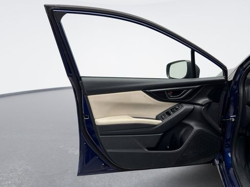 Used 2018 Subaru Impreza 2.0i w/ Popular Package #5 image 9