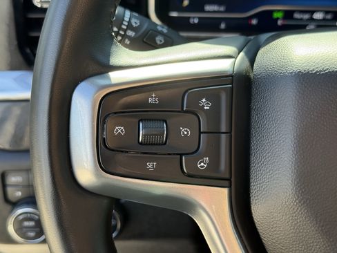 Used 2024 Chevrolet Silverado 2500 LTZ w/ LTZ Convenience Package image 16