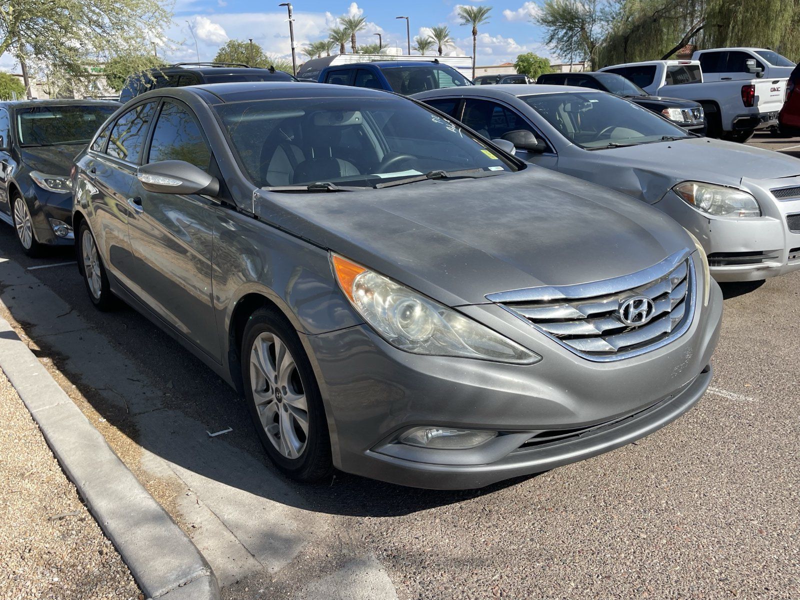 Used 2013 Hyundai Sonata Limited w/ Premium Pkg FWD image 3