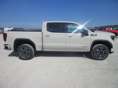 New 2026 GMC Sierra 1500 AT4 w/ AT4 Premium Package image 3