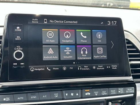 Used 2026 Honda Odyssey Elite image 11