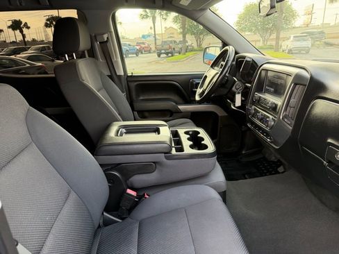 Used 2018 Chevrolet Silverado 1500 LT w/ Texas Edition image 22