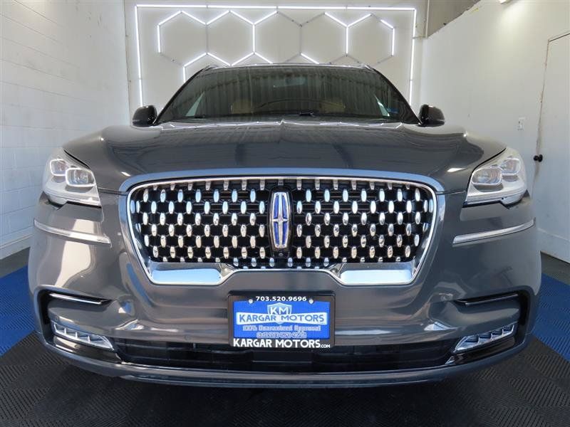 Used 2023 Lincoln Aviator Black Label Grand Touring w/ Class IV Trailer Tow Package AWD/4WD image 2