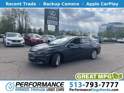 Used 2017 Chevrolet Malibu LT w/ Leather Package FWD image 1