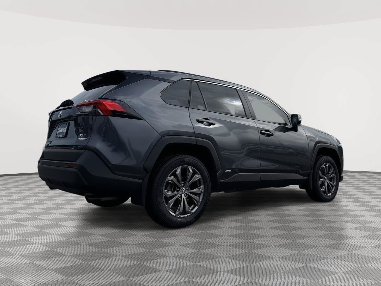 Used 2024 Toyota RAV4 XLE Premium w/ Weather Package AWD/4WD image 6