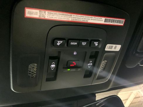 Used 2025 Toyota Camry XSE w/ Premium Package AWD/4WD image 34