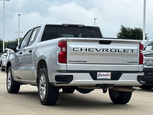 Used 2022 Chevrolet Silverado 1500 Custom w/ LPO, Dark Essentials Package AWD/4WD image 6