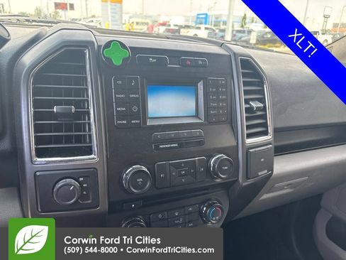 Used 2017 Ford F150 XLT AWD/4WD image 11