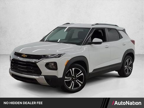 Used 2023 Chevrolet TrailBlazer LT FWD image 1