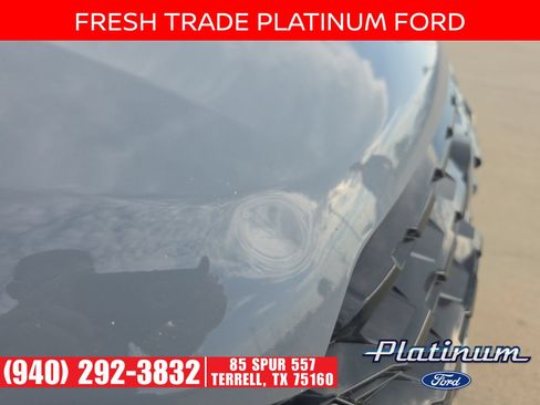 Used 2023 Nissan Kicks SR FWD image 2