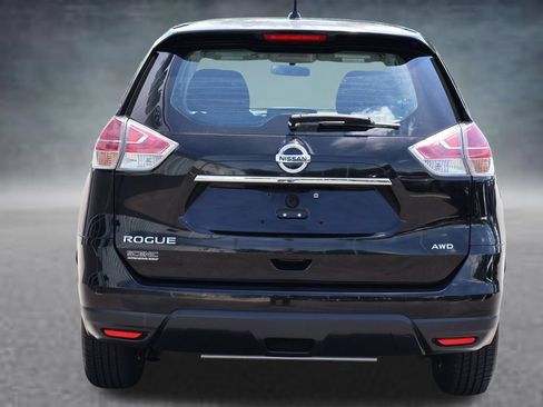 Used 2016 Nissan Rogue S AWD/4WD image 18