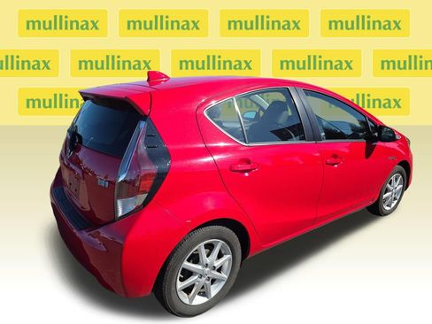 Used 2015 Toyota Prius C Four FWD image 3