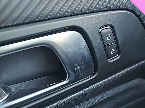 Used 2024 Ford Mustang Coupe image 19