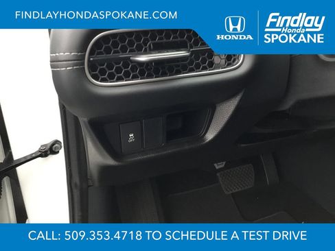 New 2026 Honda HR-V EX-L image 9