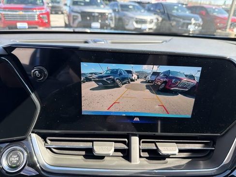 New 2026 Chevrolet Trax RS w/ Sunroof Package FWD image 27