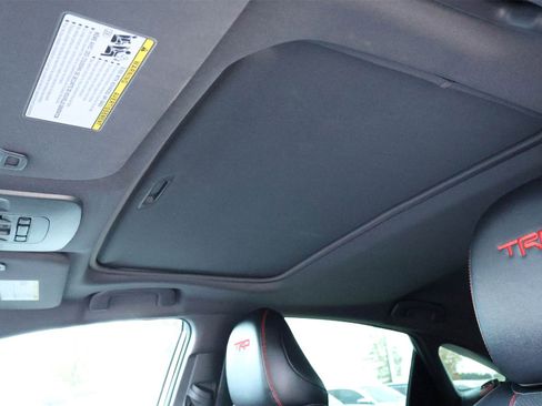 Used 2021 Toyota Avalon TRD image 28