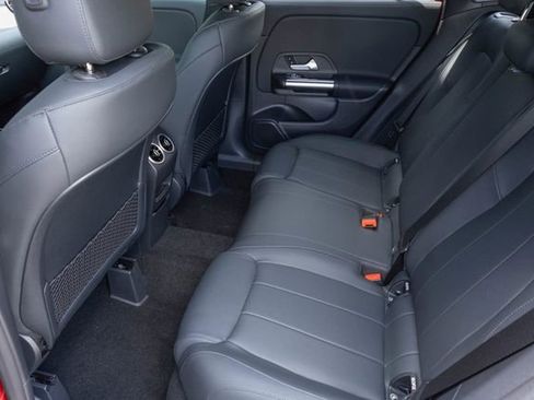 New 2026 Mercedes-Benz GLA 250 4MATIC image 17