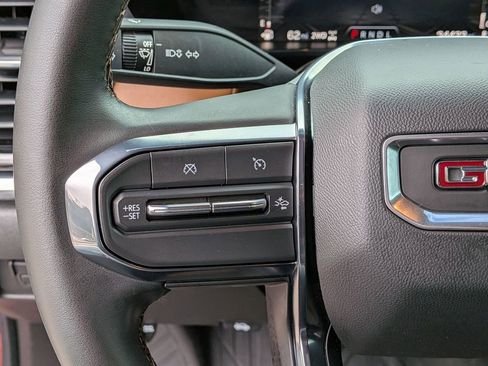 Used 2023 GMC Canyon AT4 w/ Technology Package image 19