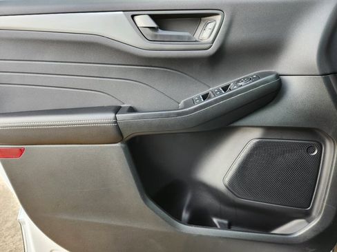 New 2026 Ford Escape Active FWD image 17