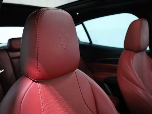 Used 2023 Maserati Grecale Modena image 21