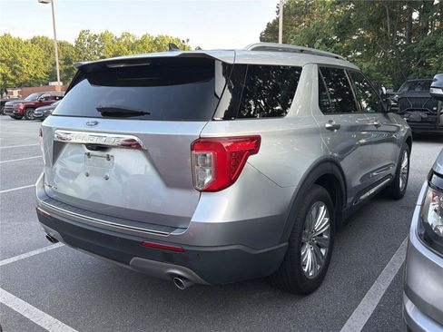 Used 2023 Ford Explorer Limited w/ Limited Technology Package RWD image 4
