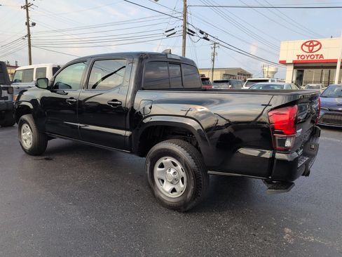 Used 2023 Toyota Tacoma SR AWD/4WD image 3