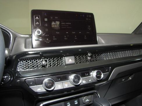 Used 2026 Honda CR-V Sport Touring image 7