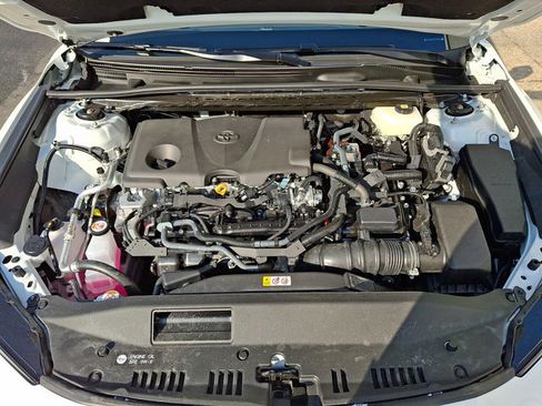 Used 2026 Toyota Camry XLE w/ Convenience Package image 30