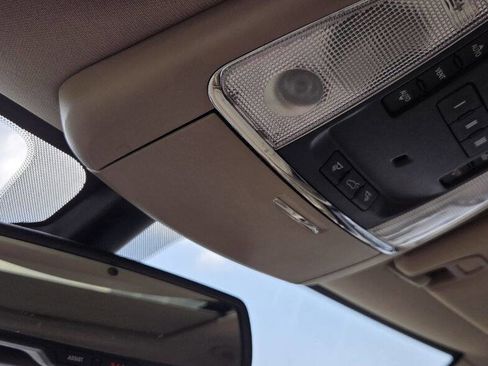 Used 2015 Jeep Grand Cherokee Overland image 37