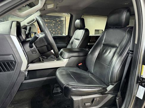 Used 2018 Ford F250 Lariat w/ Lariat Ultimate Package image 15