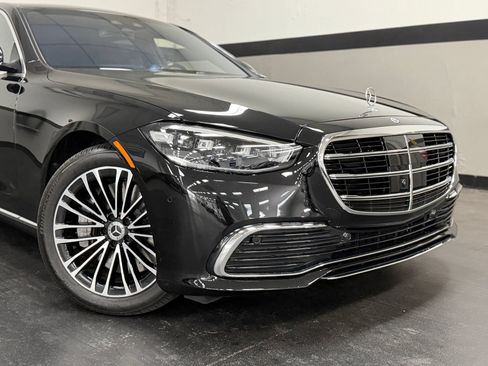 Certified 2026 Mercedes-Benz S 500 4MATIC image 3