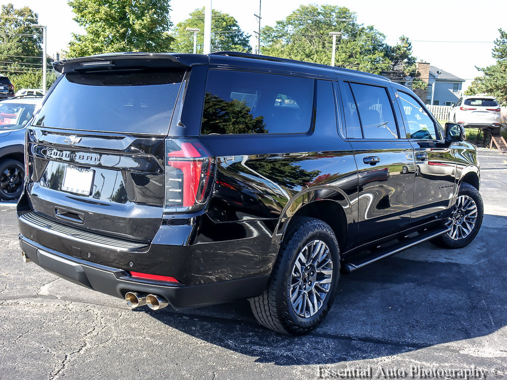 Used 2025 Chevrolet Suburban Z71 AWD/4WD image 9