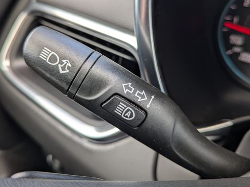 Used 2024 Chevrolet Equinox LT AWD/4WD image 19