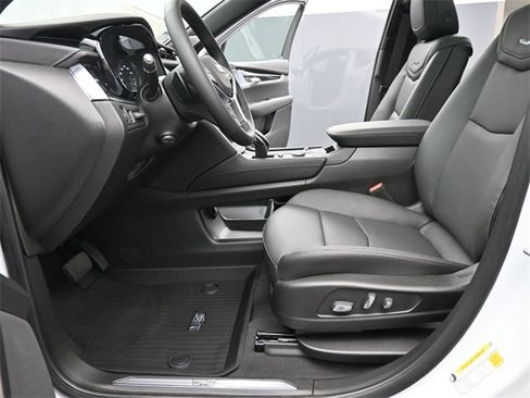 New 2025 Cadillac XT5 Premium Luxury w/ Technology Package image 10