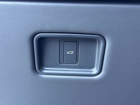 New 2026 Land Rover Range Rover Sport Dynamic SE image 32