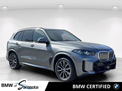 Certified 2025 BMW X5 xDrive40i AWD/4WD image 1