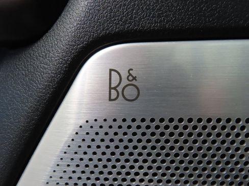 Used 2024 Ford F150 Lariat w/ Equipment Group 502A High AWD/4WD image 58