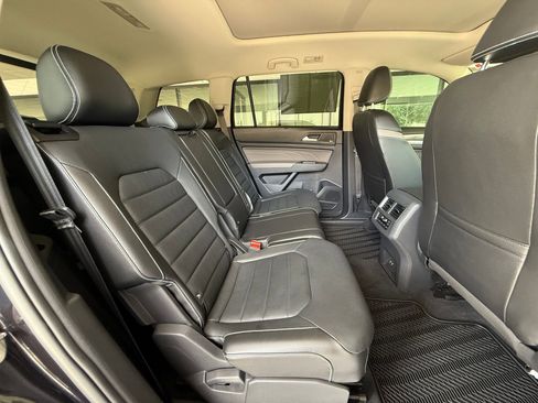 Used 2022 Volkswagen Atlas SEL Premium AWD/4WD image 33