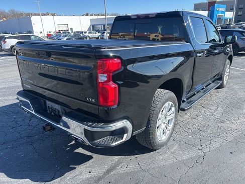 Used 2023 Chevrolet Silverado 1500 LTZ w/ Technology Package image 5
