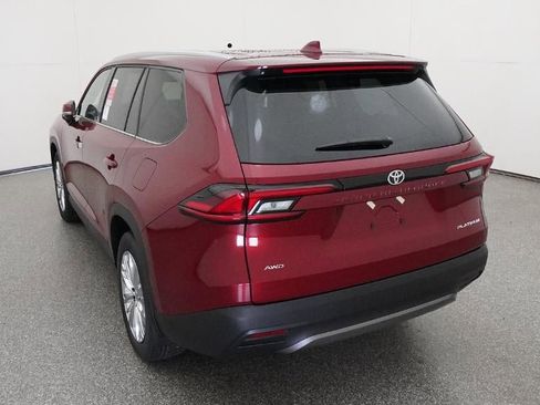 New 2026 Toyota Grand Highlander Platinum image 6