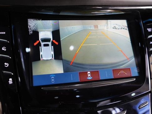 Used 2018 Cadillac Escalade Platinum image 19