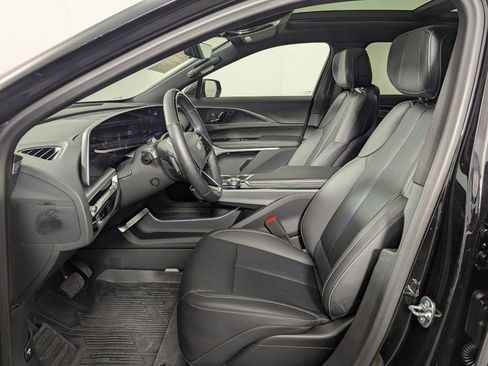 Used 2024 Cadillac Lyriq Luxury w/ LPO, Floor Liner Package image 4