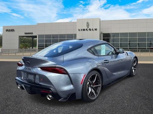 Used 2021 Toyota Supra Premium w/ Driver Assist Package RWD image 4