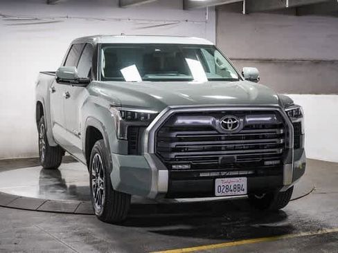 Used 2024 Toyota Tundra Limited image 2