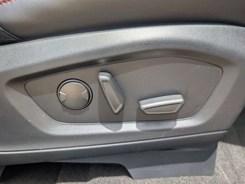 Used 2025 Ford Explorer ST AWD/4WD image 26