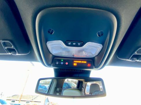 Certified 2025 Chevrolet Colorado ZR2 w/ Technology Package image 52