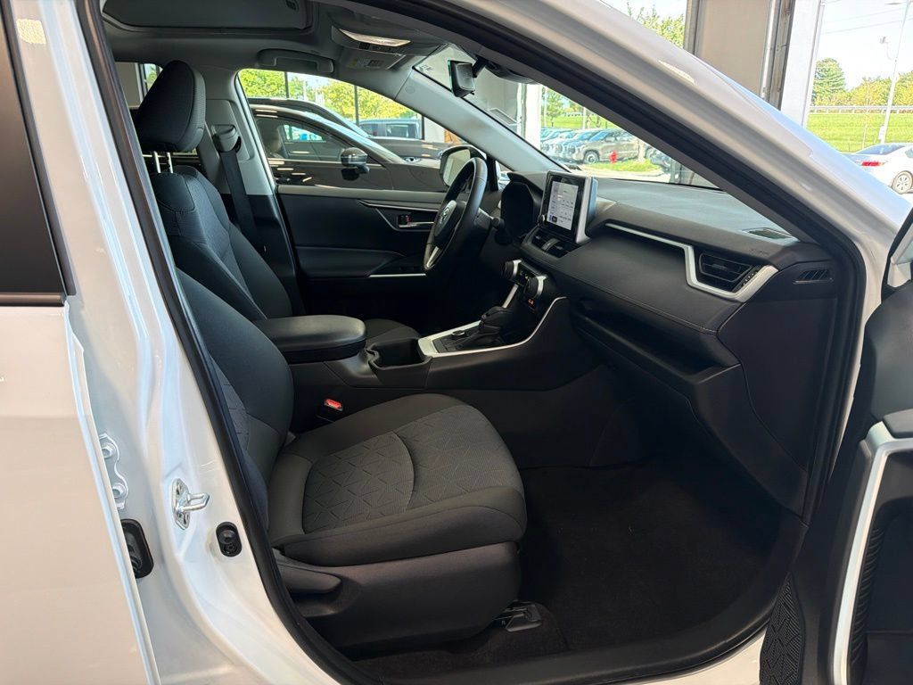 Certified 2025 Toyota RAV4 XLE w/ Convenience Package AWD/4WD image 22