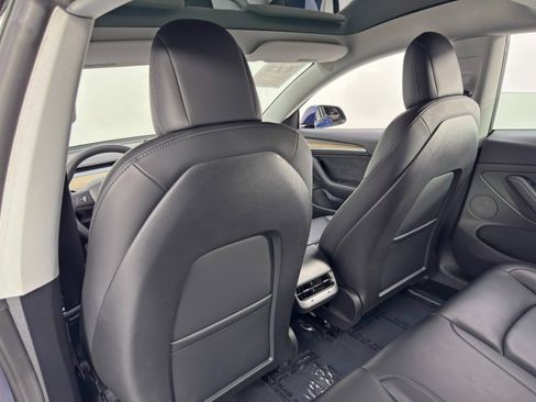 Used 2022 Tesla Model 3 Long Range image 36