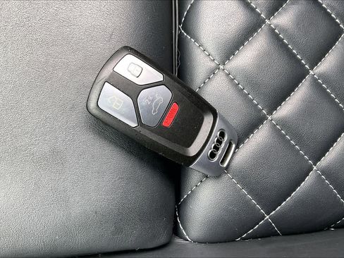 Used 2021 Audi SQ5 Premium Plus image 14