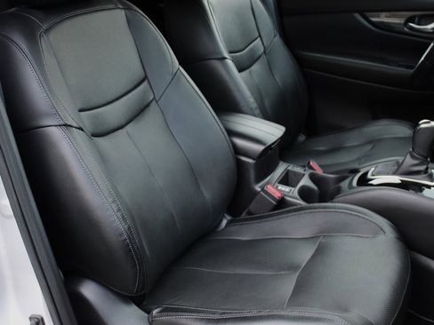 Certified 2019 Nissan Rogue SL image 18